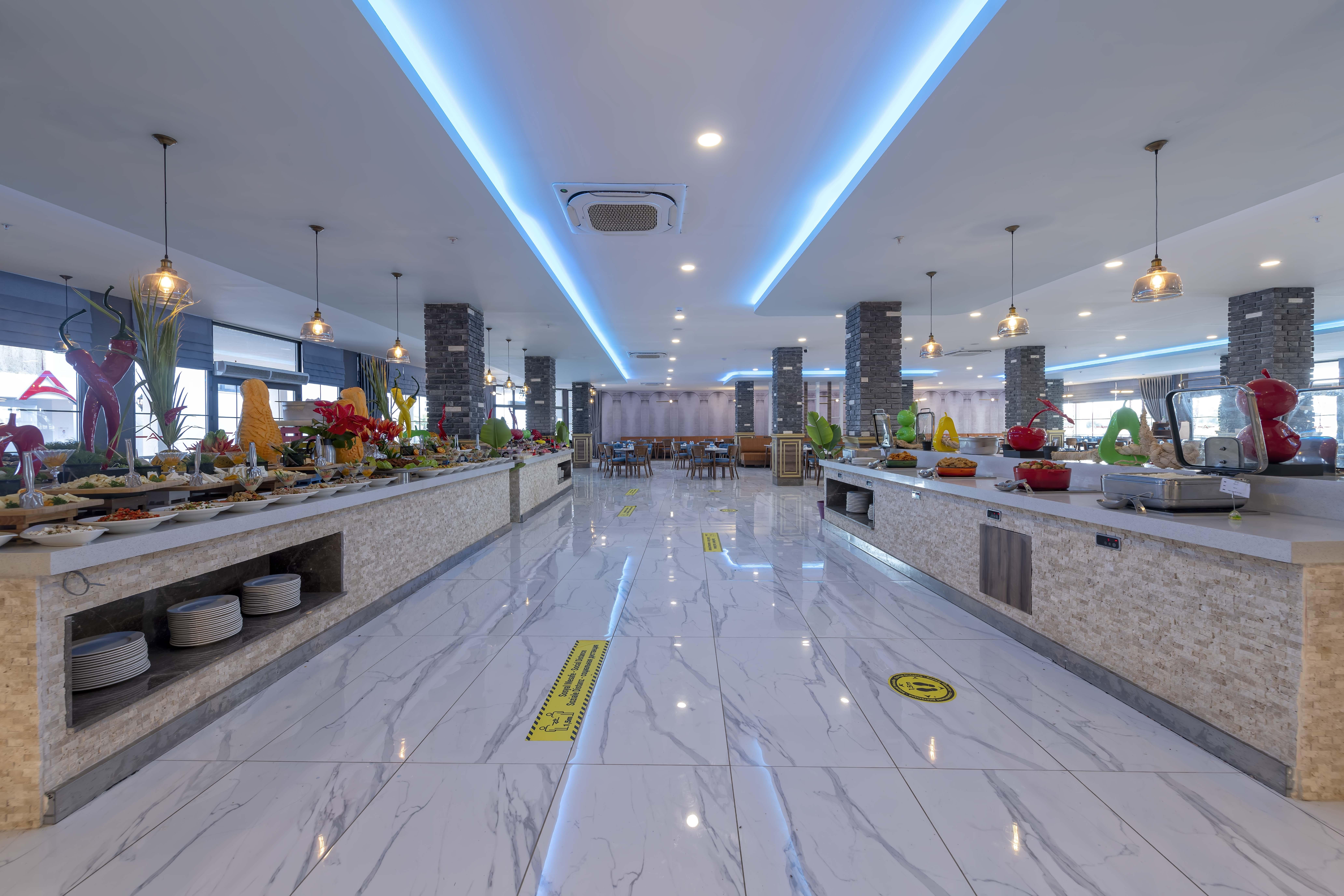 Royal Towers Lara Hotel Antalya Kültér fotó
